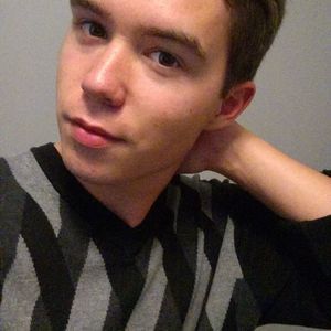 Meet your Posher, Max